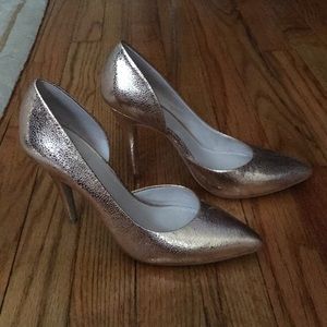 Vince Camuto Rose Gold Pumps